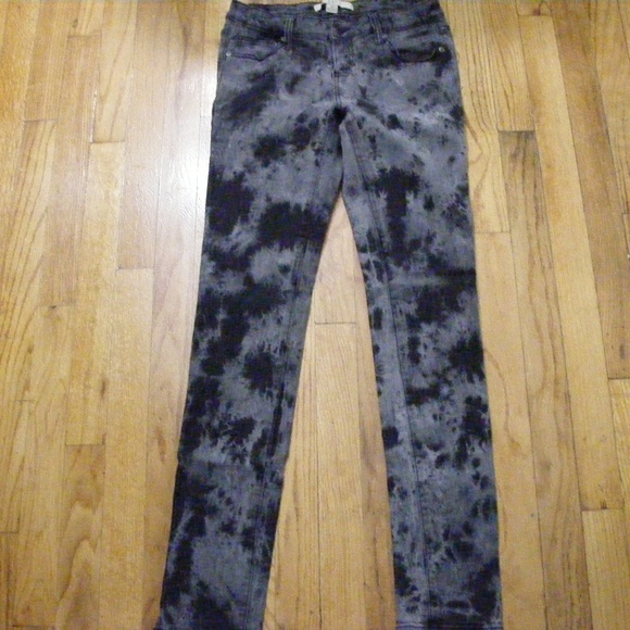 Forever 21 Black and Grey Jeans EUC - Picture 2 of 8